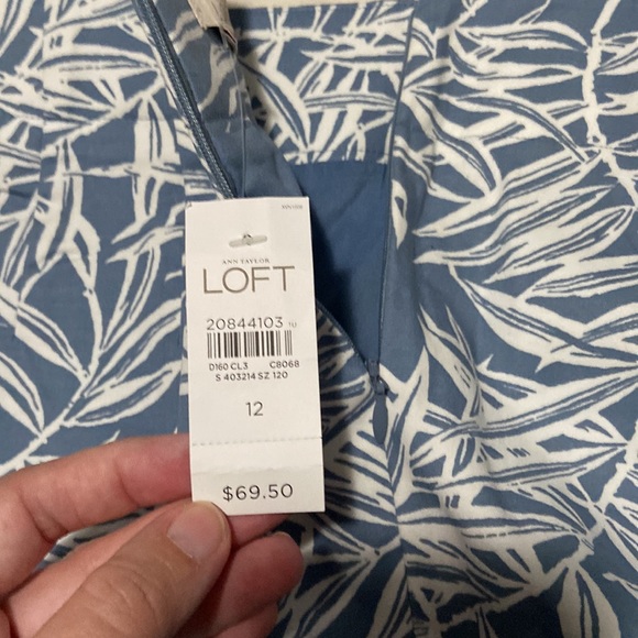 Loft Pencil Skirt - Picture 4 of 5